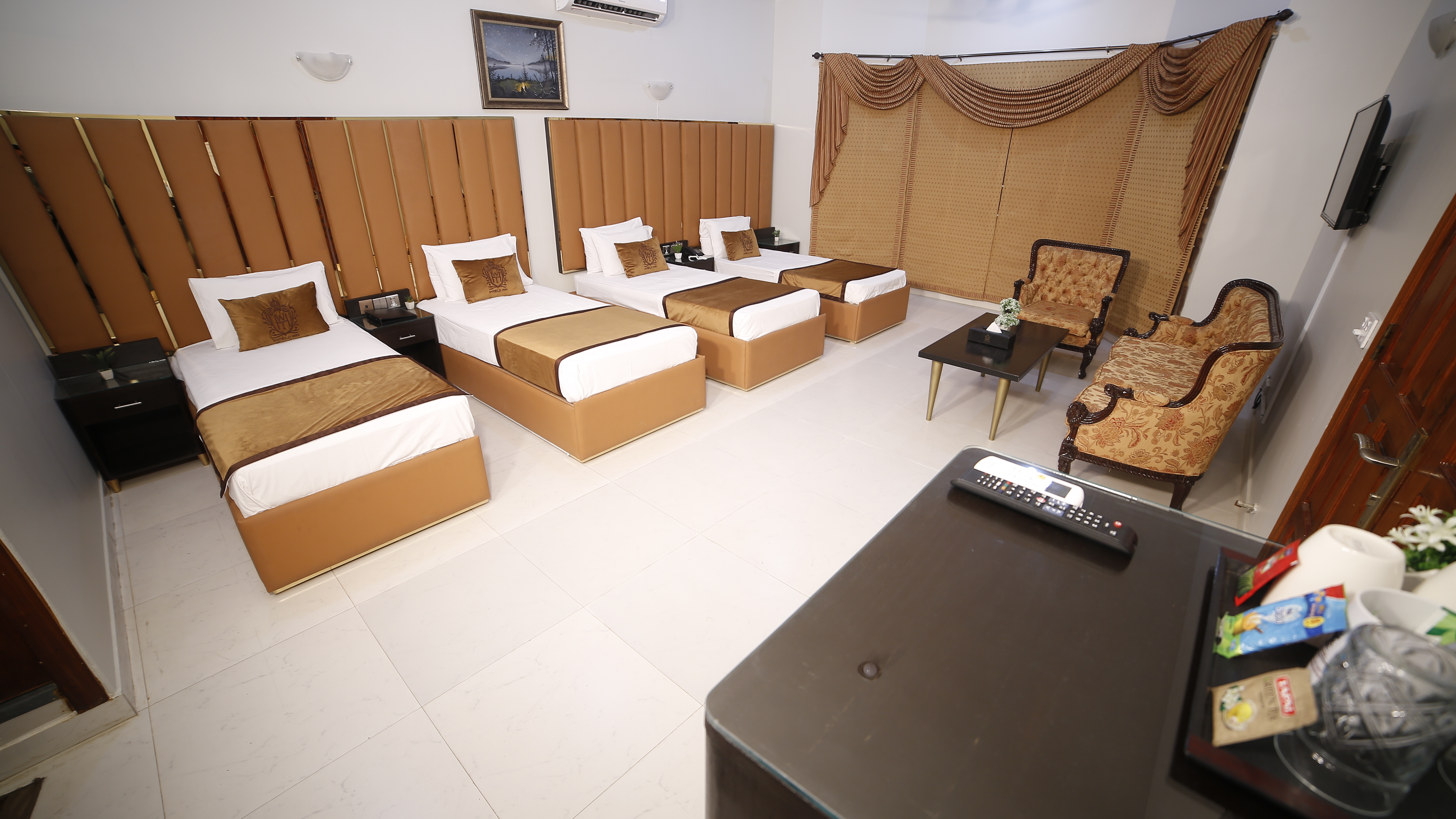 Executive Quad Room 11